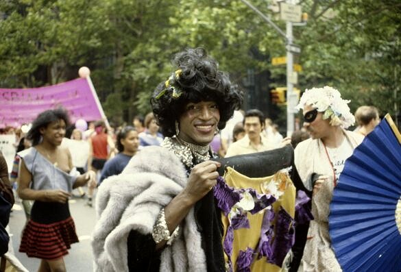 Marsha P. Johnson foi uma das principais líderes na luta pelos direitos LGBTI+ dos Estados Unidos (Foto: Reprodução)