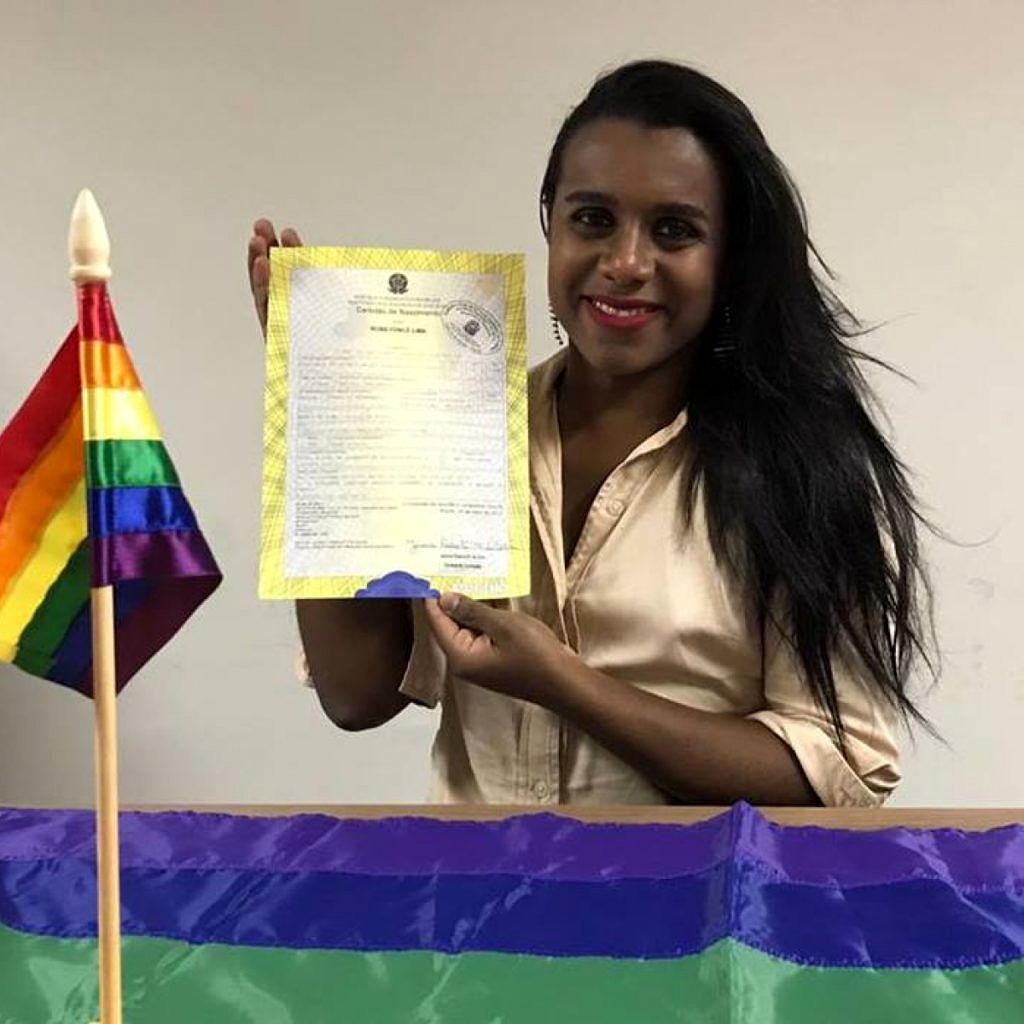 Eleita pela candidatura coletiva Juntas, Robeyoncé Lima (PSOL) é a primeira mulher transexual a integrar a Alepe (Foto: Reprodução)