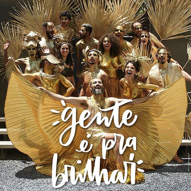 Com o tema "Gente é pra brilhar", Tarado Ni Você faz sua tradicional homenagem a Caetano Veloso no carnaval paulistano (Foto: Reprodução Instagram | @TaradoNiVoce)