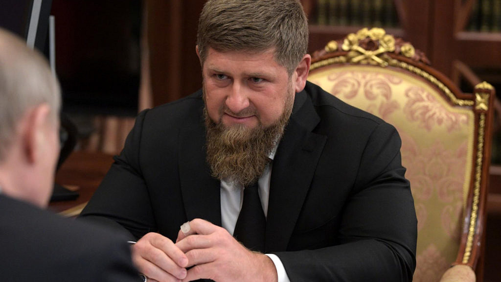 Em 2017, Ramzan Kadyrov não só negou a perseguição de LGBTs na Chechênia, como também disse que o país nunca teve "esse fenômeno da orientação sexual não-tradicional" (Foto: Kremlin Press Service | Divulgação)