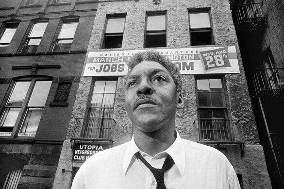 Bayard Rustin, o ativista negro e gay que liderou a luta pelos Direitos Civis nos EUA (Foto: Reprodução | AP)