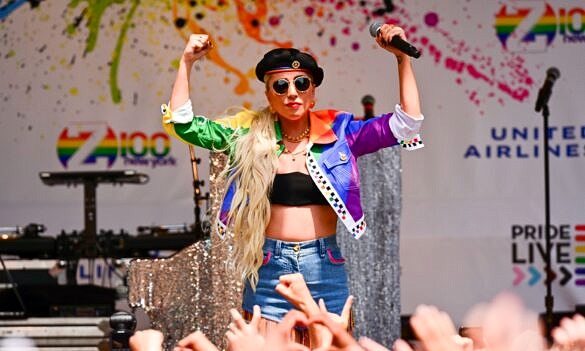 Lady Gaga diz que música do "Chromatica" é homenagem a transexuais (Foto: Reprodução)