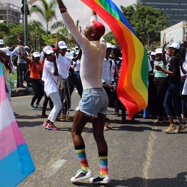 Comunidade LGBTI+ da Angola em marcha organizada pela Associação Íris (Foto: Arquivo Pessoal)