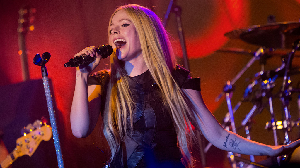 Avril Lavigne fará shows no Brasil em setembro de 2022 [Foto: Reprodução]