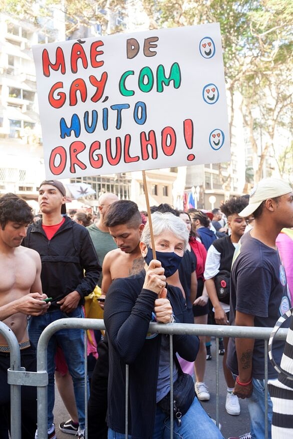 Cartaz na 5ª Marcha do Orgulho Trans de São Paulo (Foto: Rafael Monteiro | Revista Híbrida)