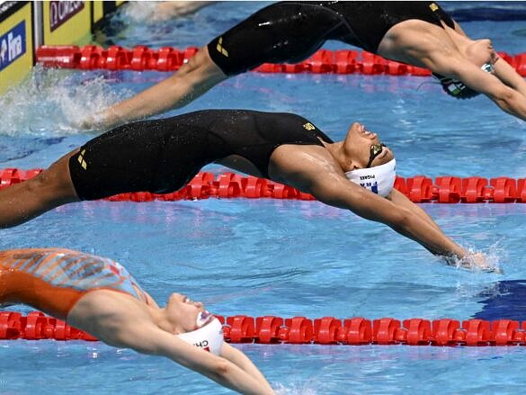 Atletas trans estão proibidas de competirem nos esportes aquáticos se tiverem transicionado de gênero após os 12 anos (Foto: AFP)