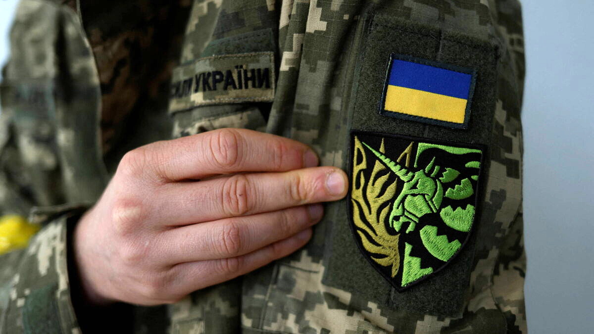 Ucrânia: soldados LGBTI+ usam unicórnios como forma de protesto [Foto: Edgar Su/Reuters]