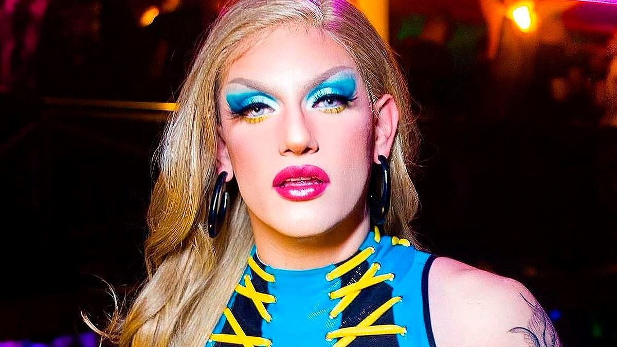 Chloe V, drag queen famosa na cena carioca, representa o Brasil na segunda temporada de "Queen Of The Universe" (Foto: Reprodução)