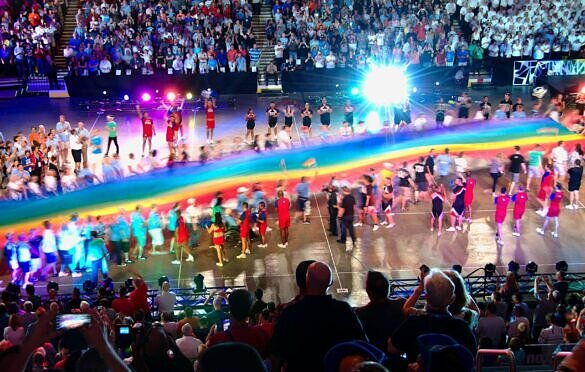 Gay Games reúne 6 mil atletas no maior evento de esporte LGBTQIA+ do mundo