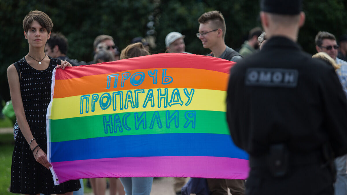 Rússia inclui “movimento LGBT” em lista de entidades terroristas