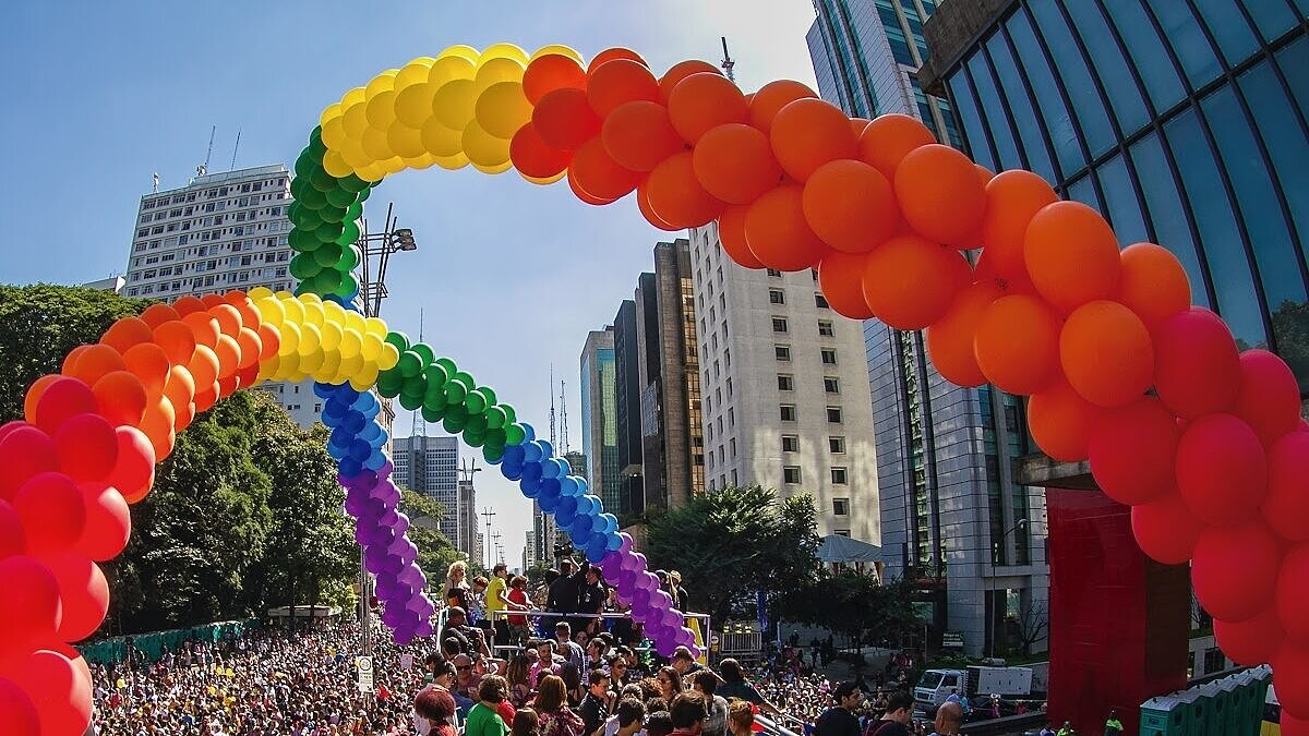 Parada LGBT+ define data e tema da edição de 2024 (Foto: Acervo da Associação da Parada LGBT de São Paulo)