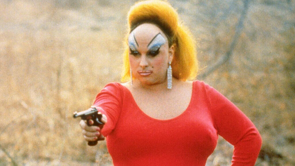 "Pink Flamingos" (!972), clássico de John Waters, está na programação da mostra "Quem Quer Queer" (Foto: Divulgação)