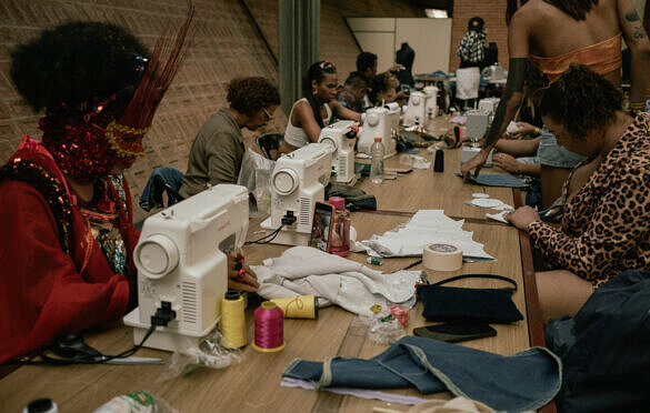 Casa de Criadores vai oferecer oficina de moda para pessoas trans