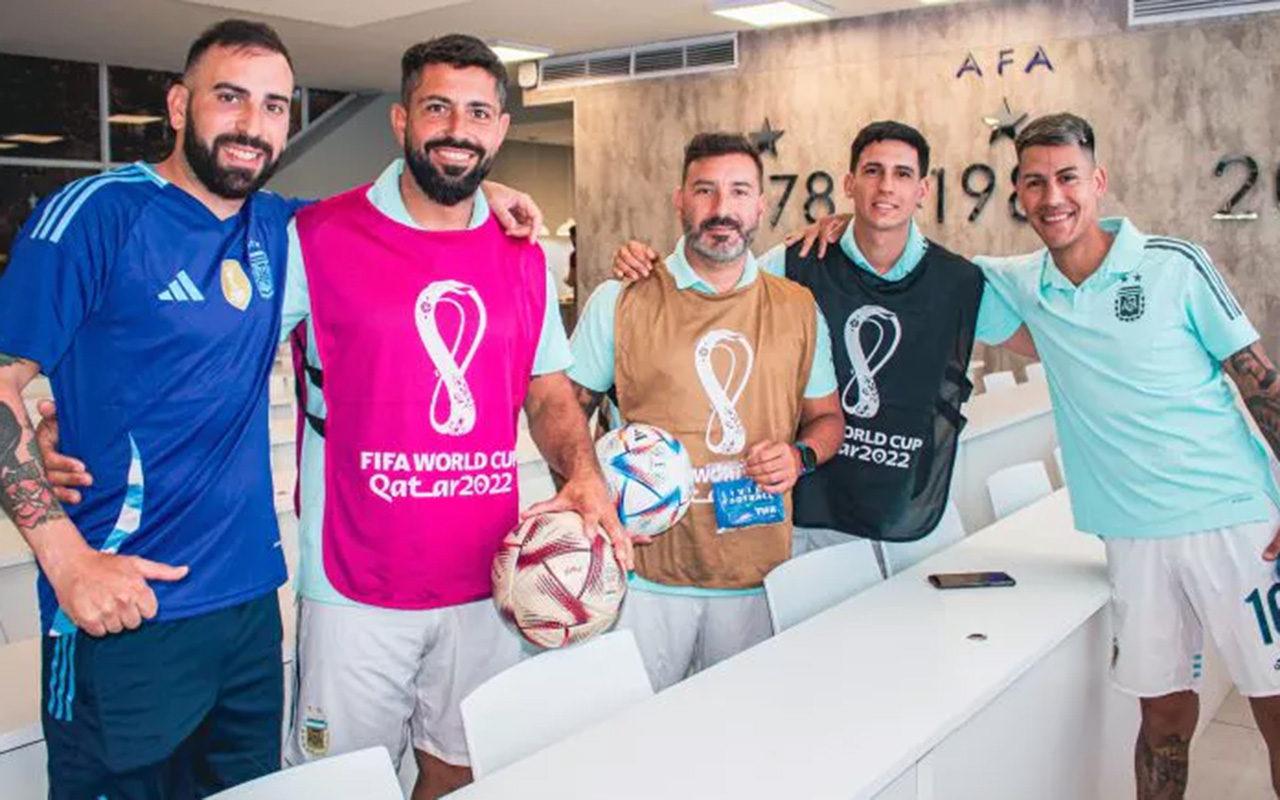 Os organizadores do campeonato receberam material esportivo oficial da FIFA (Foto: World Championship IGLFA Buenos Aires 2024)