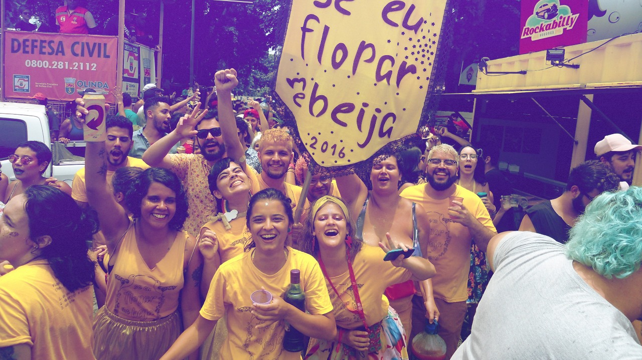 Se Eu Flopar Me Beija (Foto: Facebook/Reprodução)