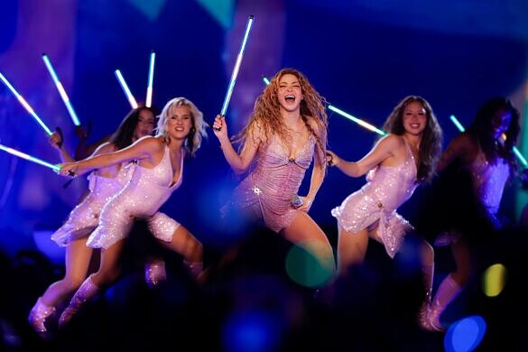 Shakira na estreia da turnê "Las Mujeres Ya No Lloran" no Rio de Janeiro (Foto: Reprodução X | @felpsgalvao)