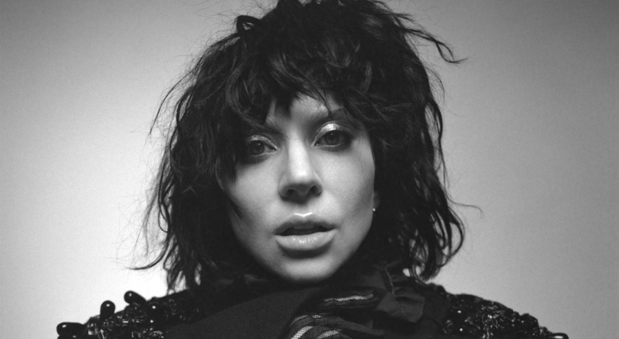 Em "Mayhem", seu sétimo disco de inéditas, Lady Gaga resgata as suas origens na música pop ao mesmo tempo em que aponta para o futuro do gênero (Foto: Divulgação)