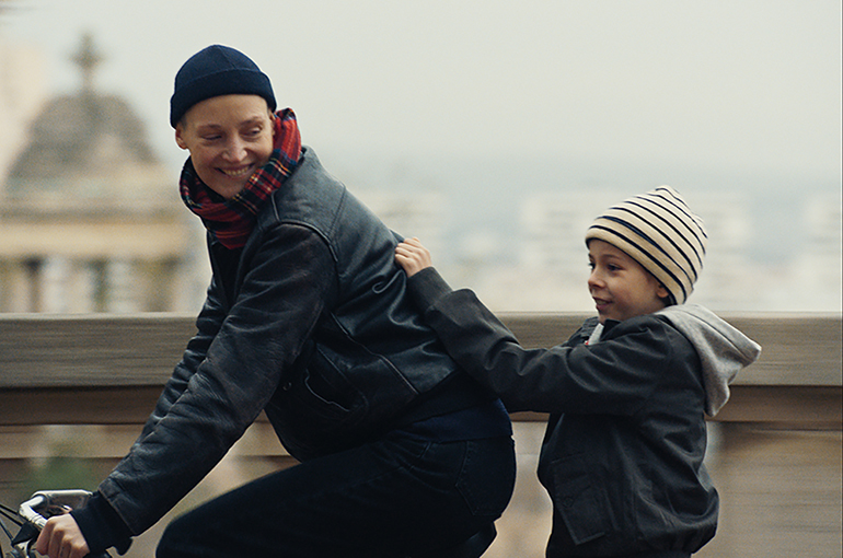 "Me Ame com Ternura", de Anna Cazenave Cambet (Foto: Divulgação)