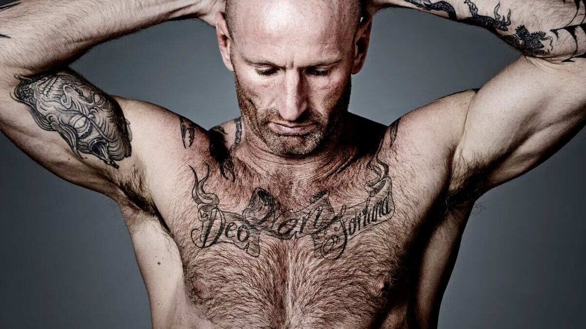 Lenda do rúgbi, Gareth Thomas quer diminuir o estigma sobre HIV